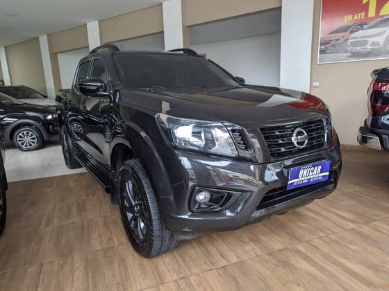NISSAN FRONTIER 2.3 16V TURBO DIESEL X-GEAR EDITION CD 4X4 AUTOMÁTICO